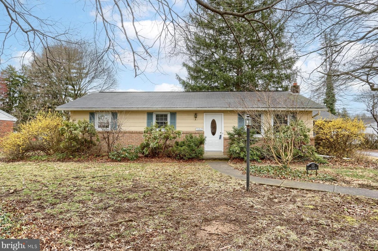 113 S Orange St, Carlisle, PA 17013