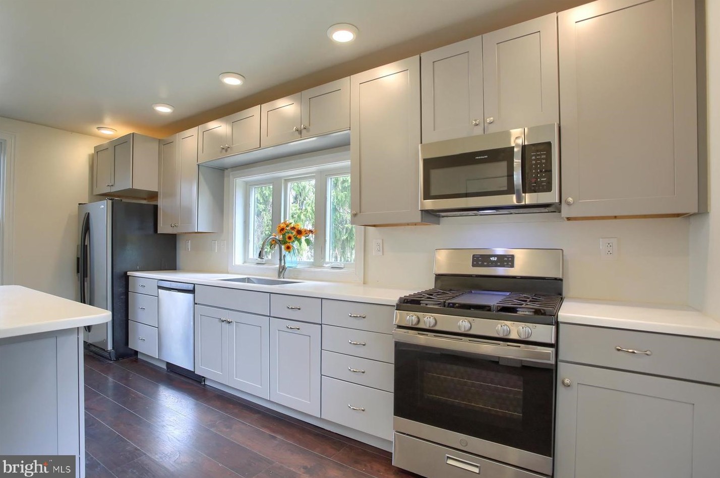 1217 N West St, Carlisle, PA 17013