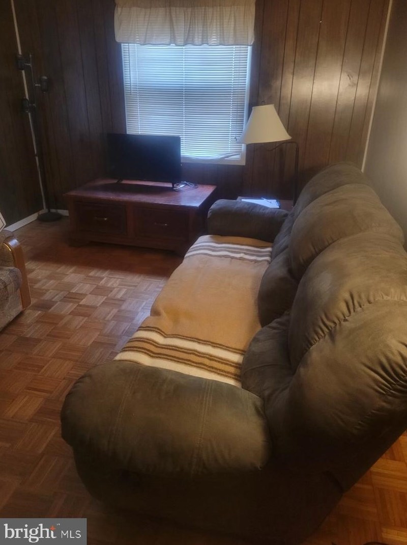 66 Sunset Dr, Navy Sup Dpt, PA 17050