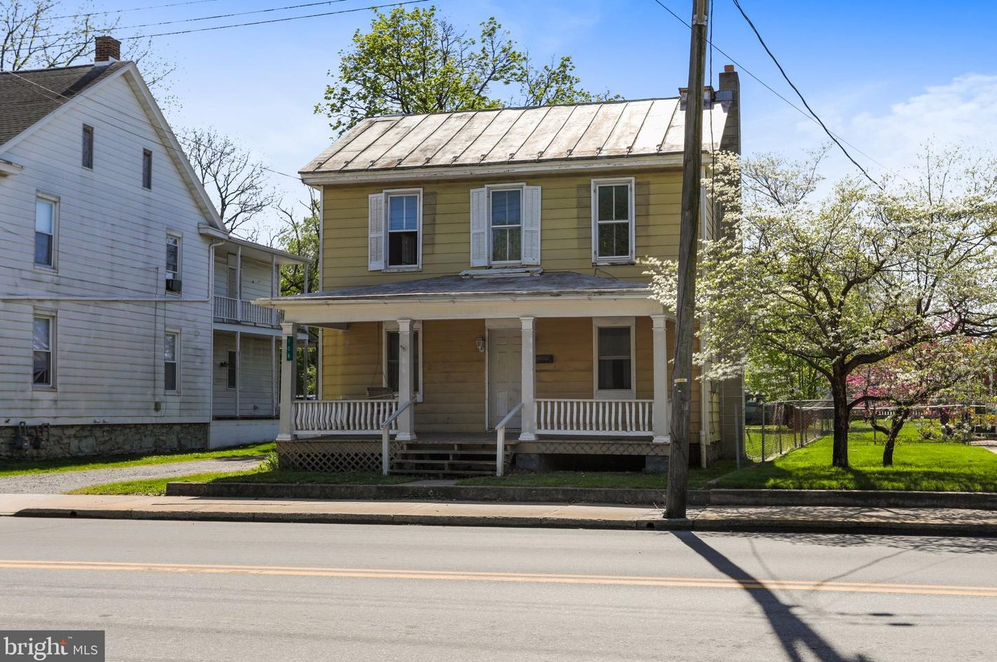 108 S Fayette St, Lees Cross Roads, PA 17257