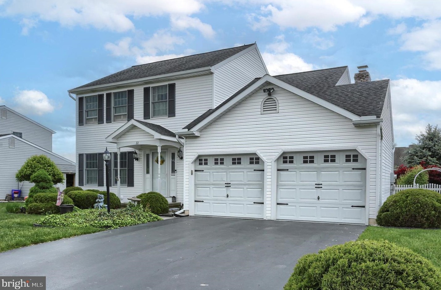 22 Blue Spruce Dr, West Enola, PA 17025