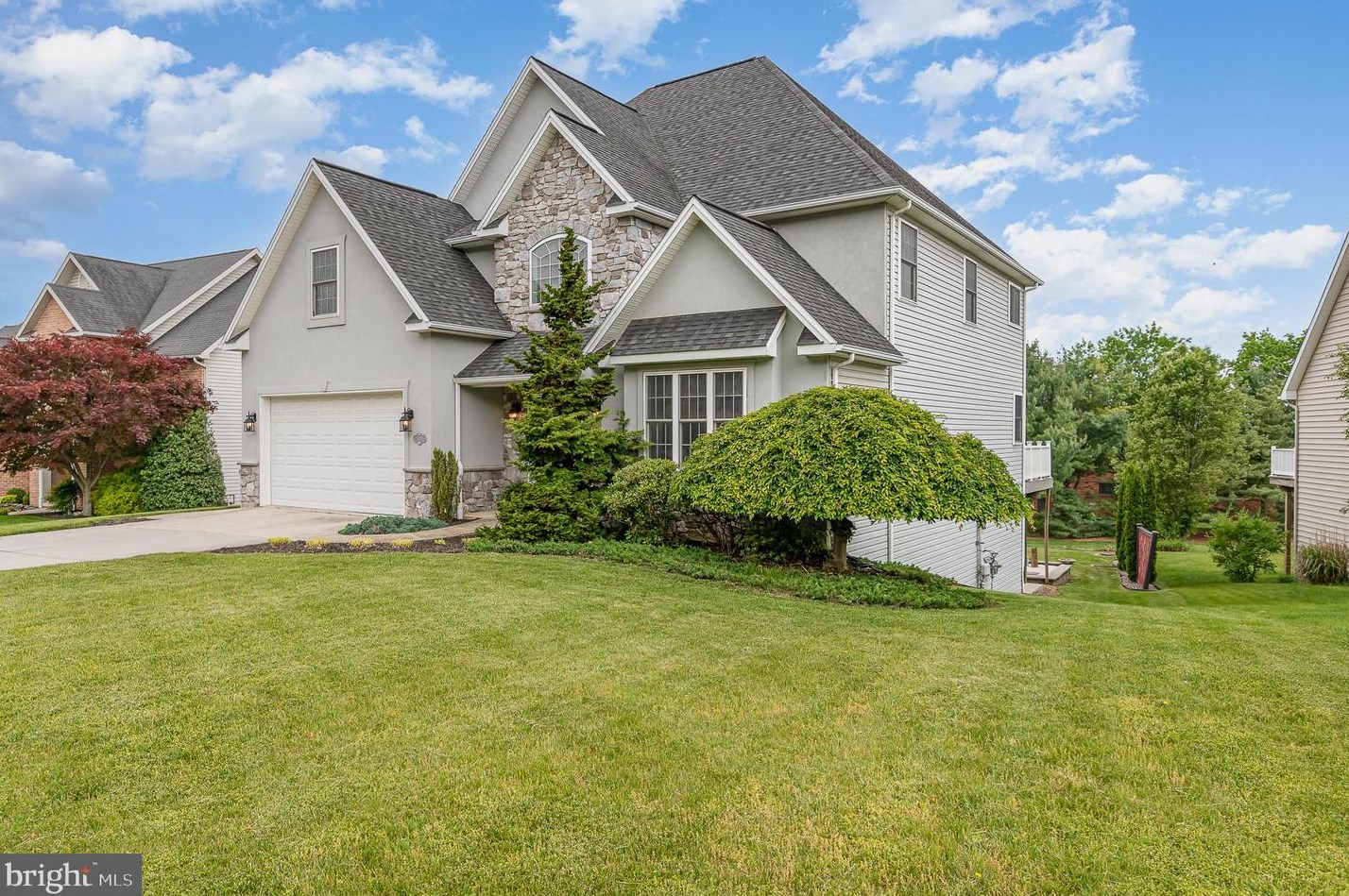 5004 Ravenwood Rd, Navy Sup Dpt, PA 17055