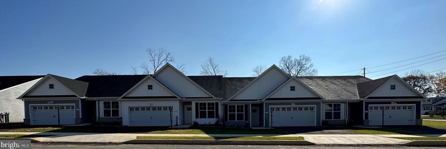 4135 Locust Rd #2, Camp Hill, PA 17011