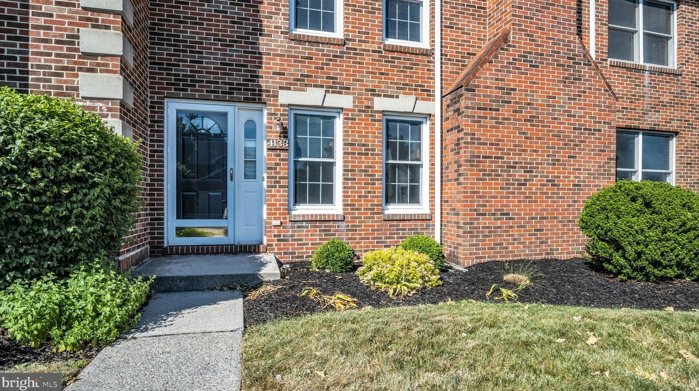 4133 Nantucket Dr, Navy Sup Dpt, PA 17050