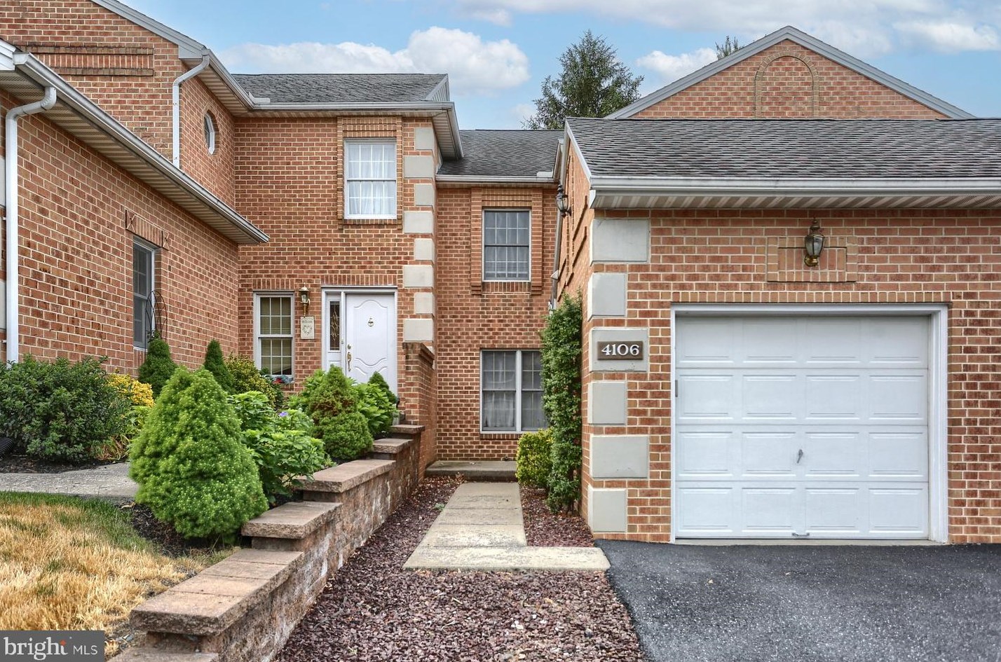 4106 Nantucket Dr, Navy Sup Dpt, PA 17050