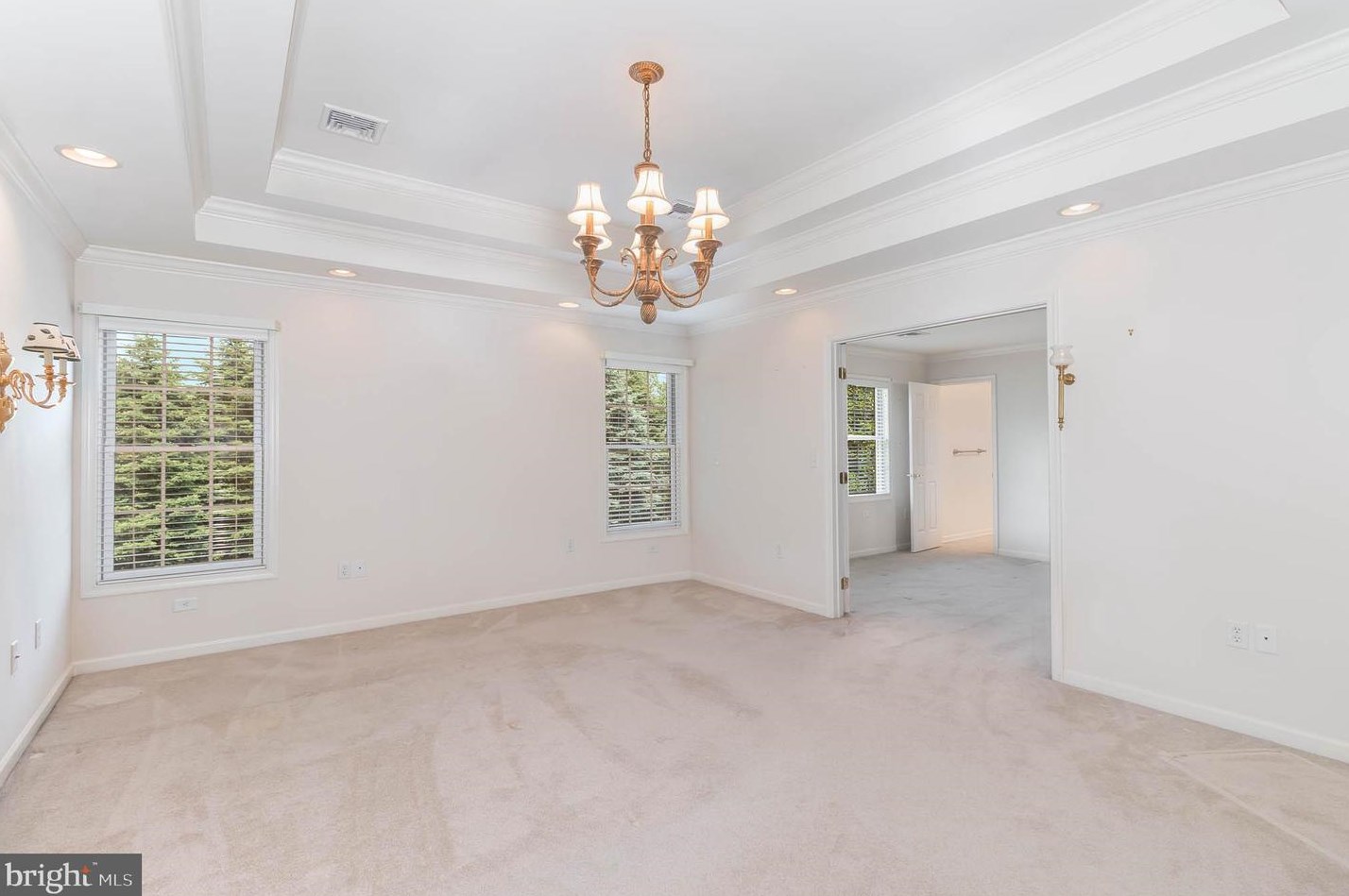 24 E Mulberry Hill Rd, Carlisle, PA 17013