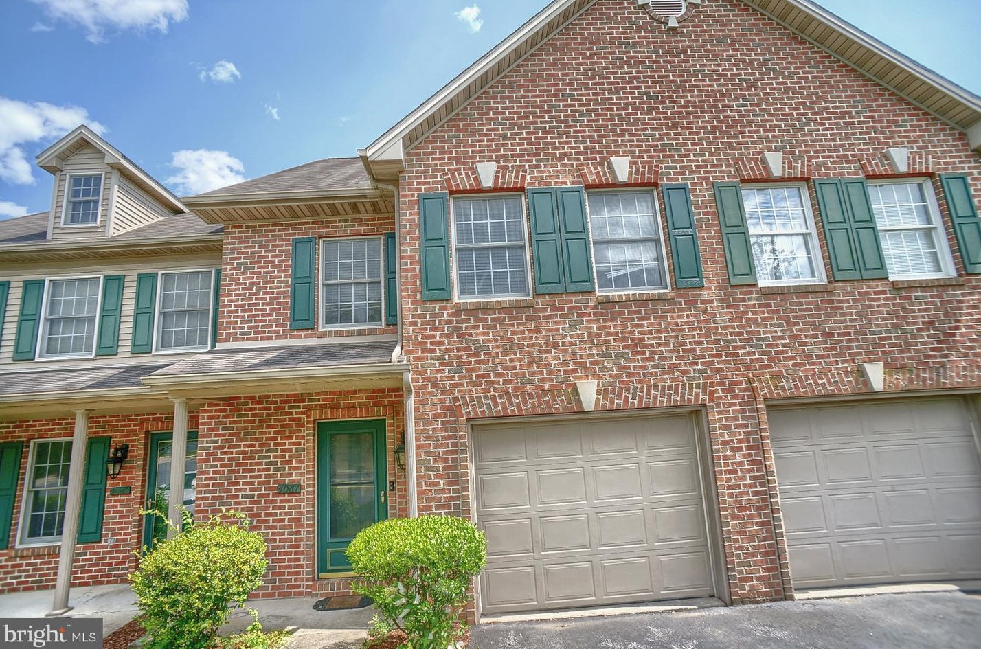 4067 Regiment Blvd, West Enola, PA 17025
