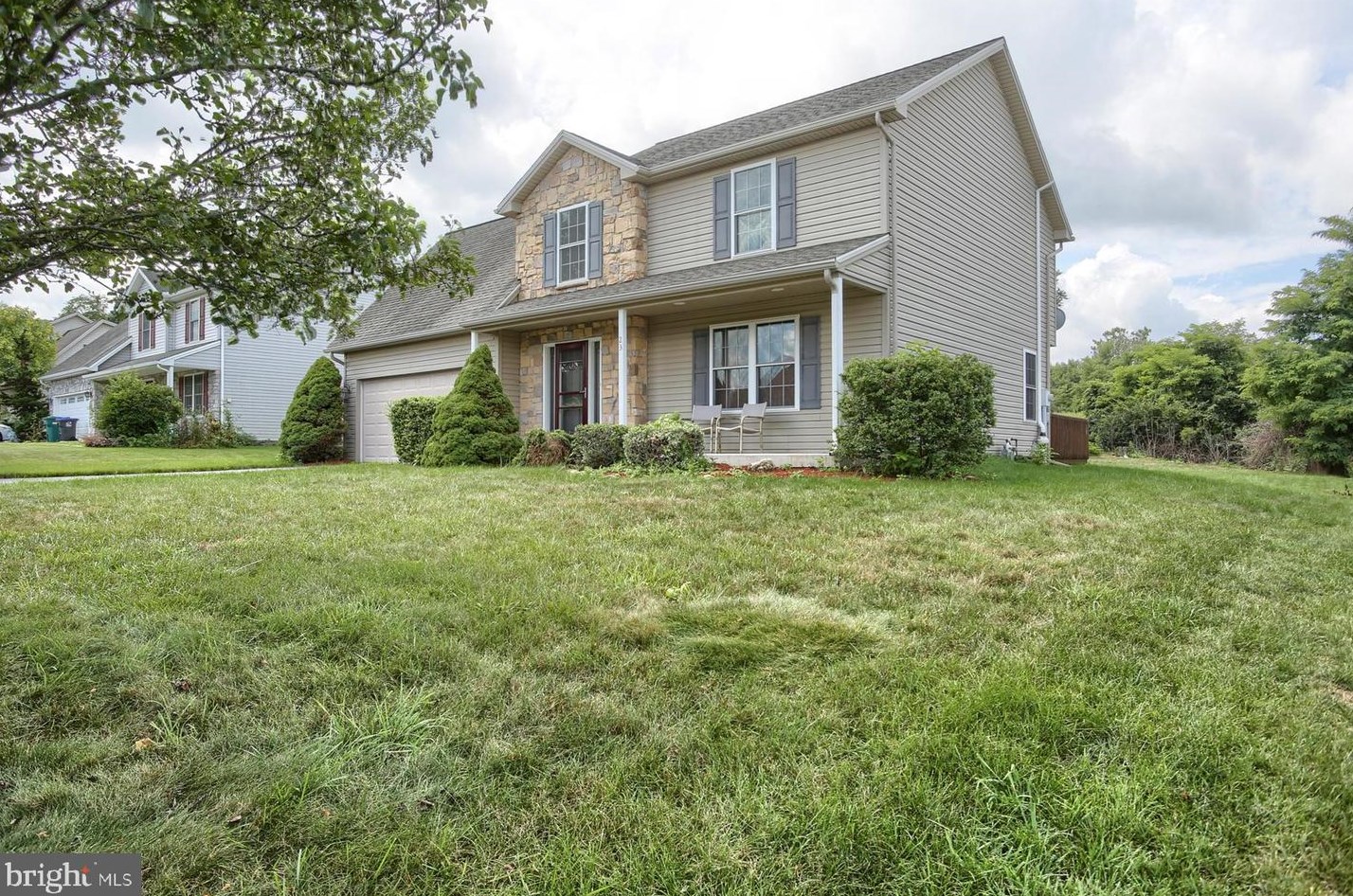23 Westgate Dr, Mount Holly Springs, PA 17065
