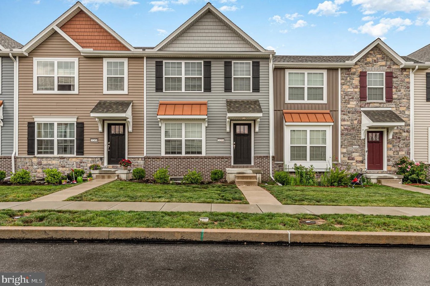 5255 Laurel Valley, West Enola, PA 17025