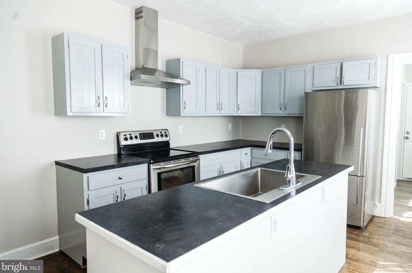 421 N Hanover St, Carlisle, PA 17013
