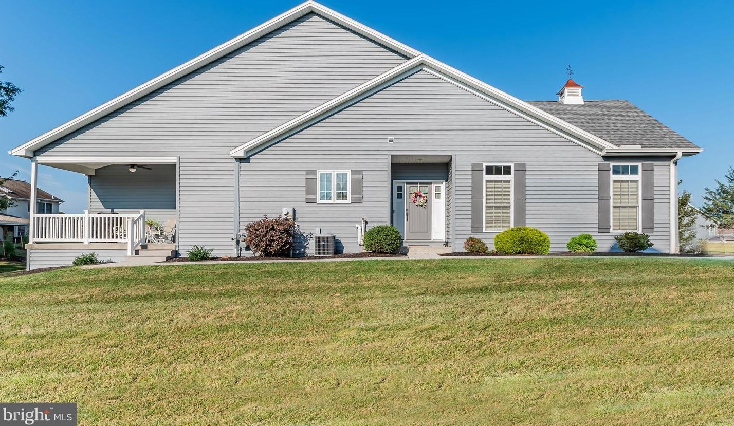 6120 Rivendale Ct, Navy Sup Dpt, PA 17050