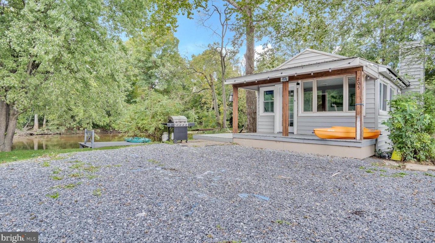 205 Potato Rd, Carlisle, PA 17015