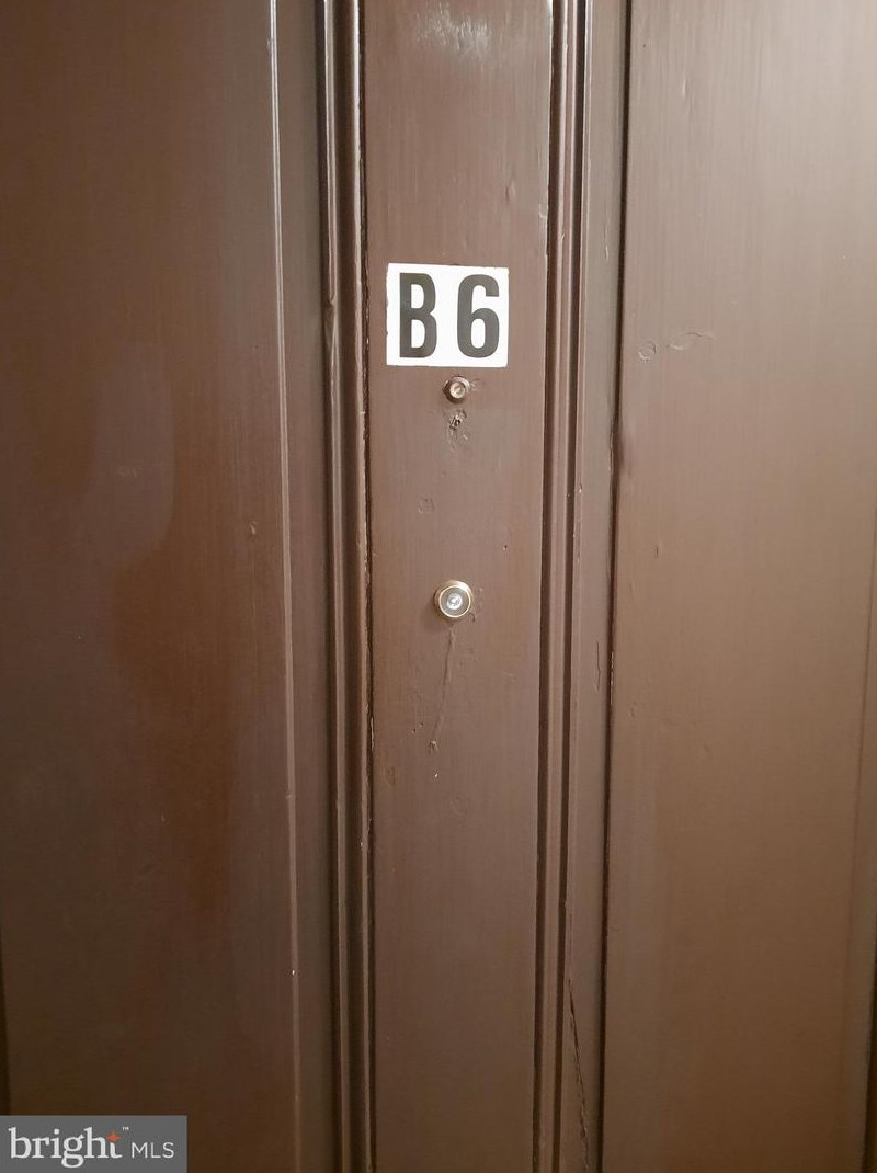 12 S Filbert St Apt B6, Navy Sup Dpt, PA 17055