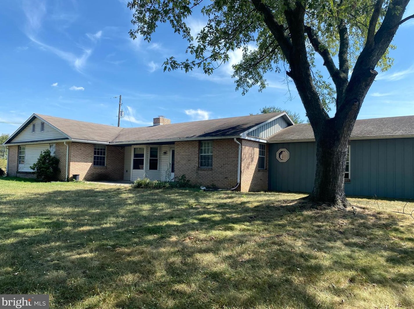 168 W Middlesex Dr, Carlisle, PA 17013