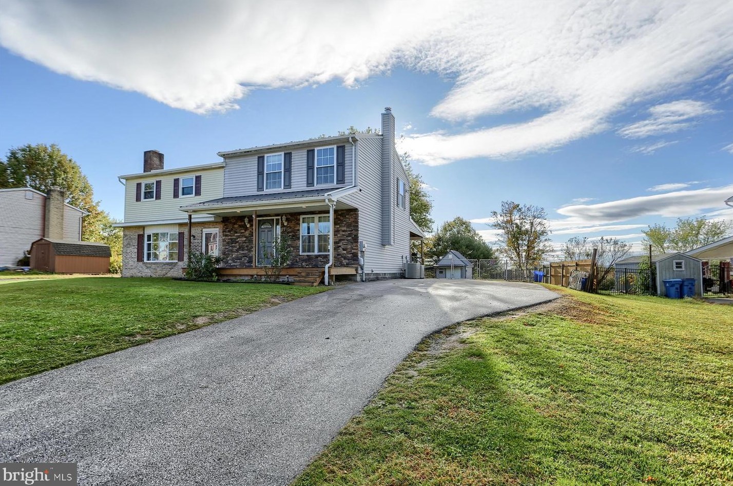 177 Faith Cir, Carlisle, PA 17013