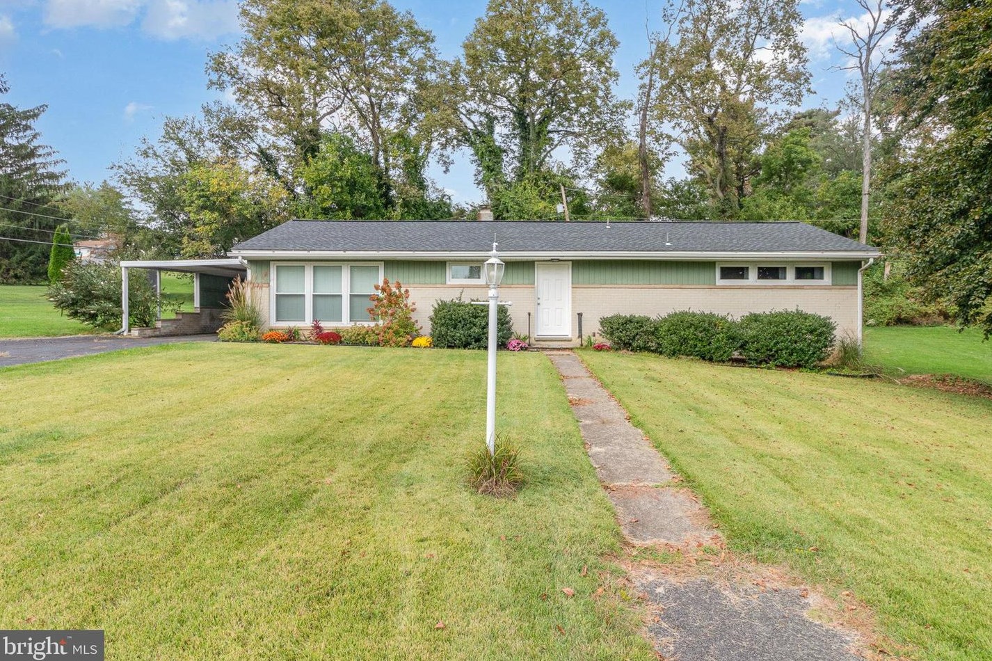 420 Reeser Rd, Camp Hill, PA 17011