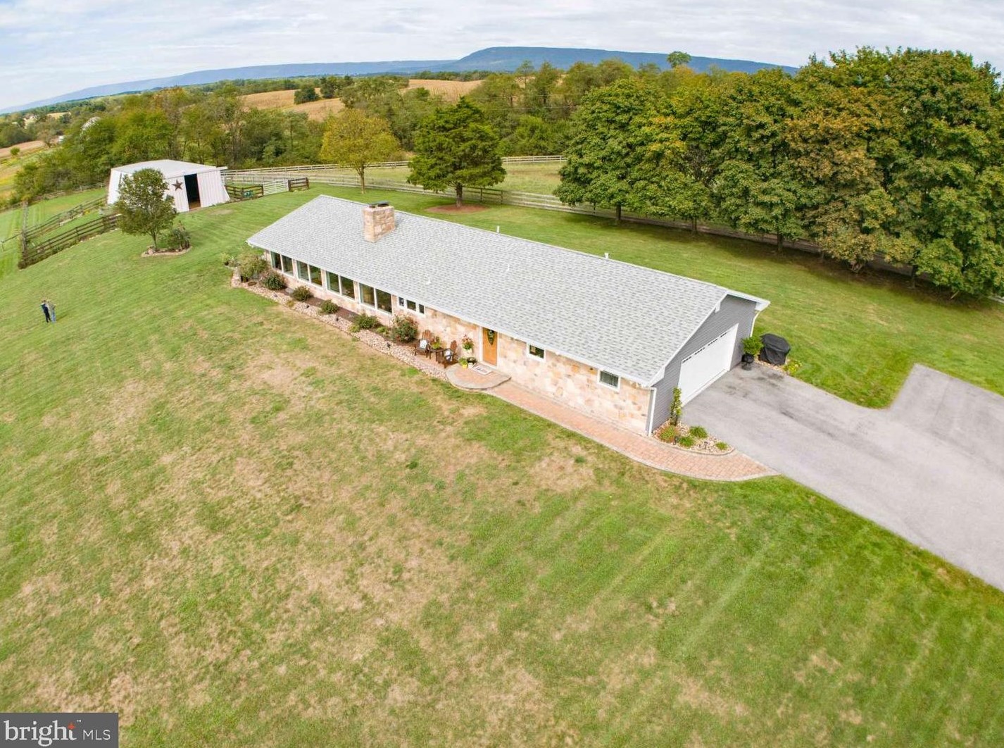 192 Old Mill Rd, Carlisle, PA 17015