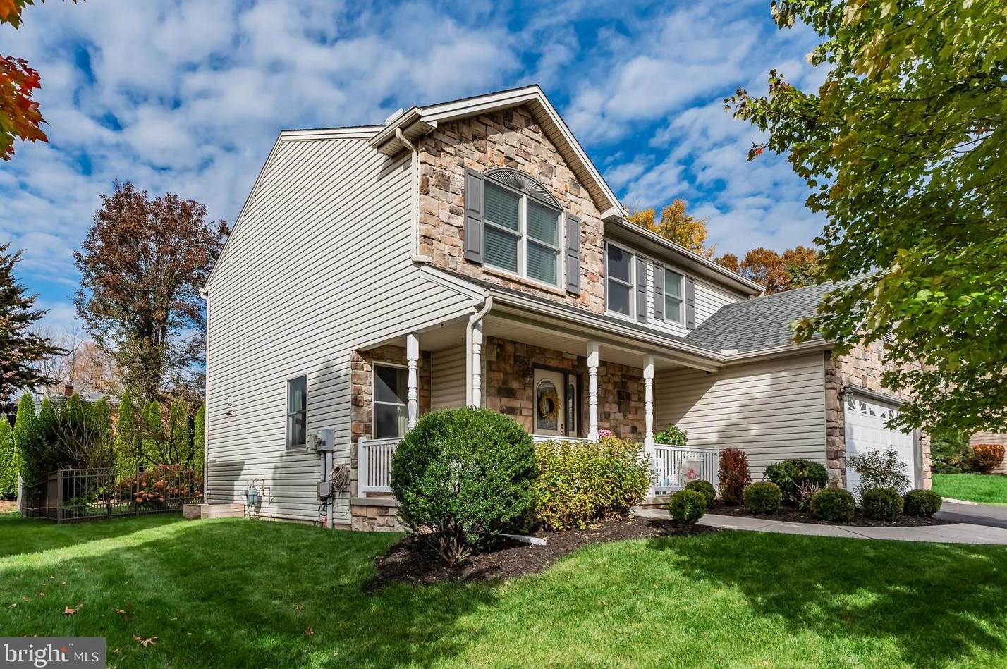 110 Hilltop Ct, Camp Hill, PA 17011