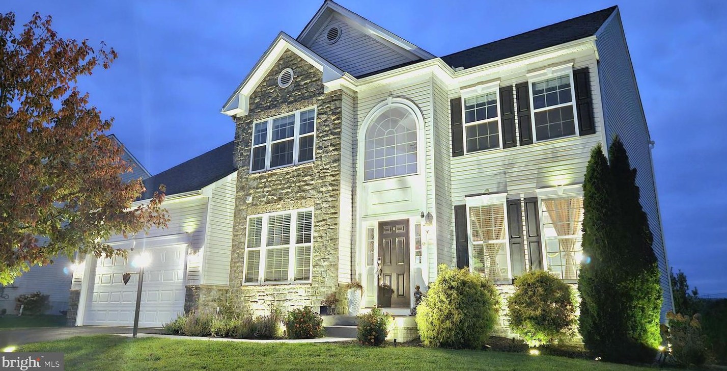 6 Bethpage Dr, Navy Sup Dpt, PA 17050