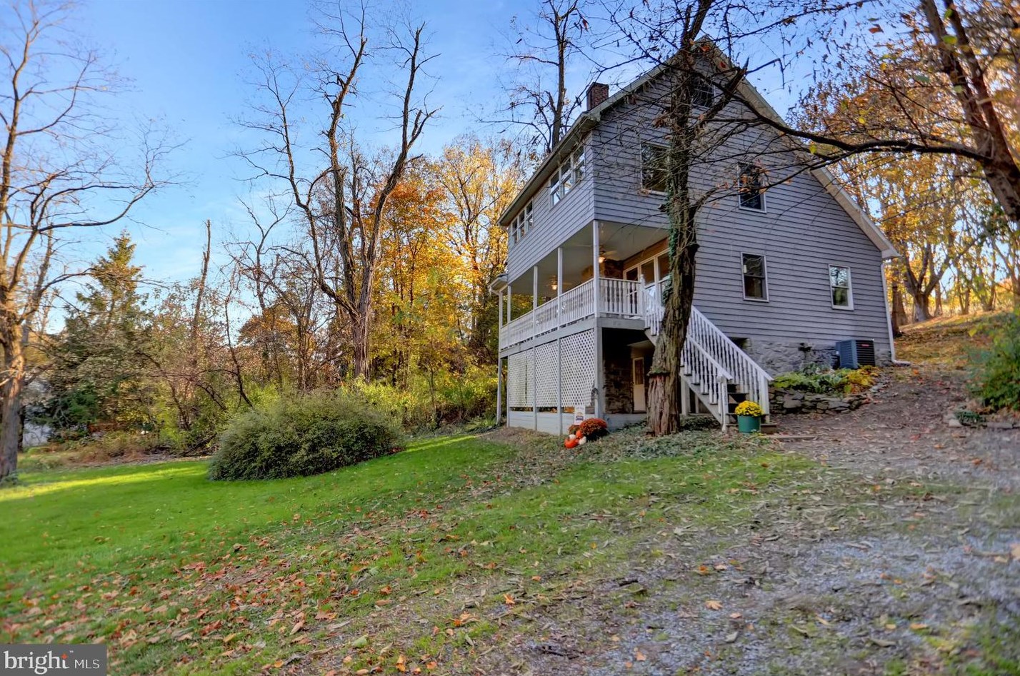 1103 Oyster Mill Rd, Camp Hill, PA 17011