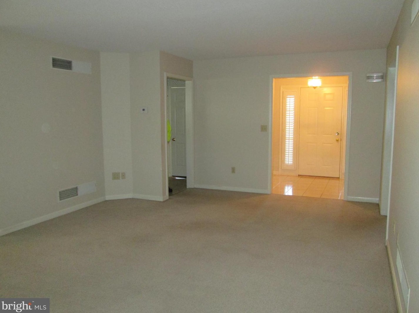 26 Clifton Ter, Carlisle, PA 17015