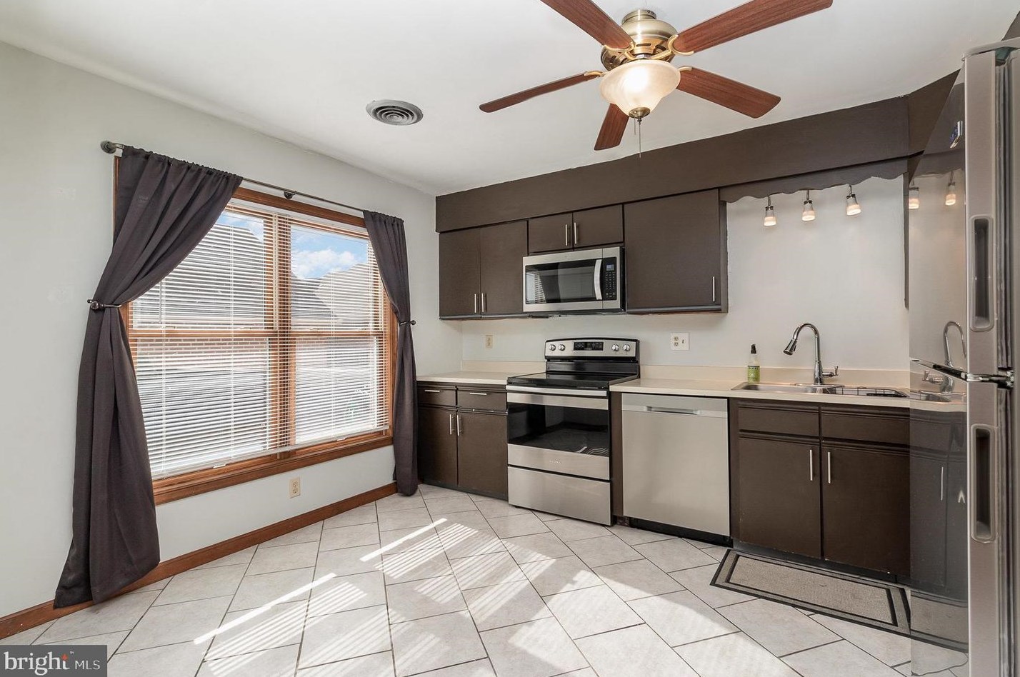 130 Peppercorn Square, West Enola, PA 17025