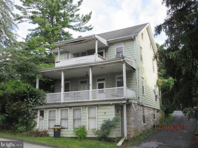 220 Creek Rd, Camp Hill, PA 17011