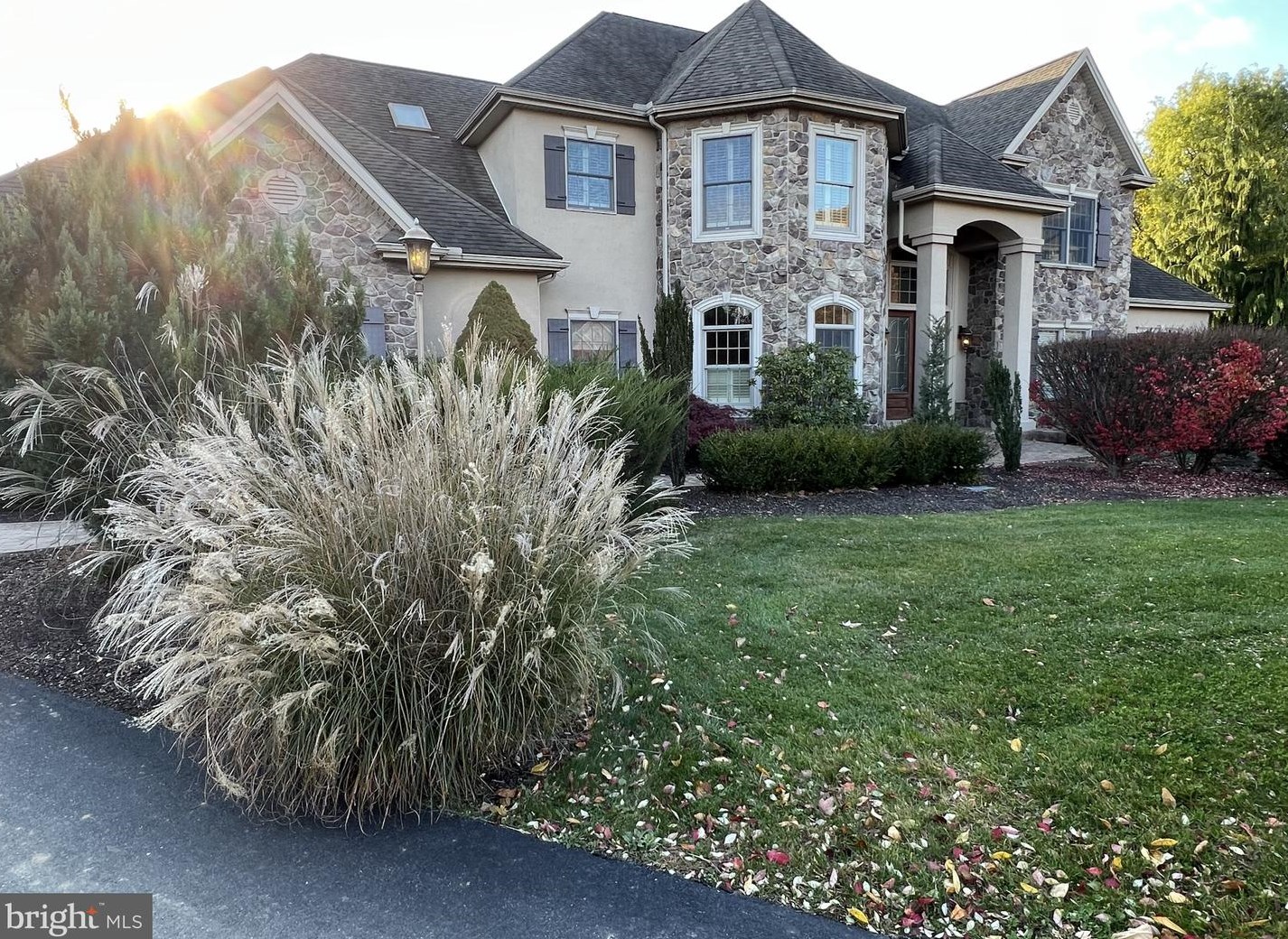 2307 Claridge Ct, West Enola, PA 17025