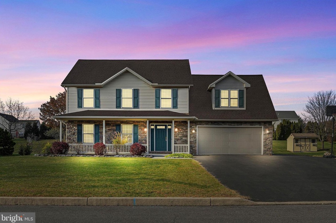 90 Longstreet Dr, Carlisle, PA 17013