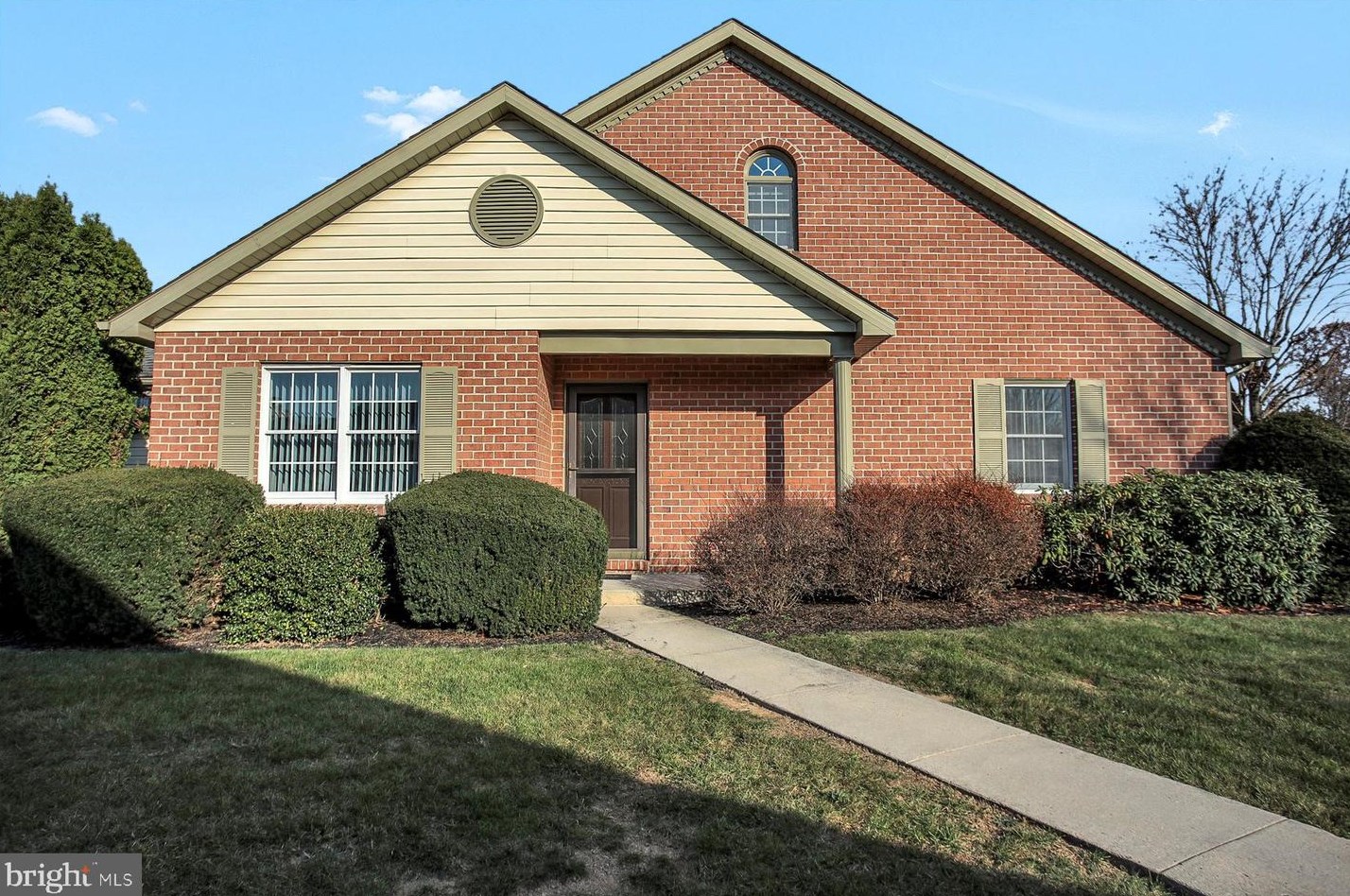 120 Strayer Dr, Carlisle, PA 17013