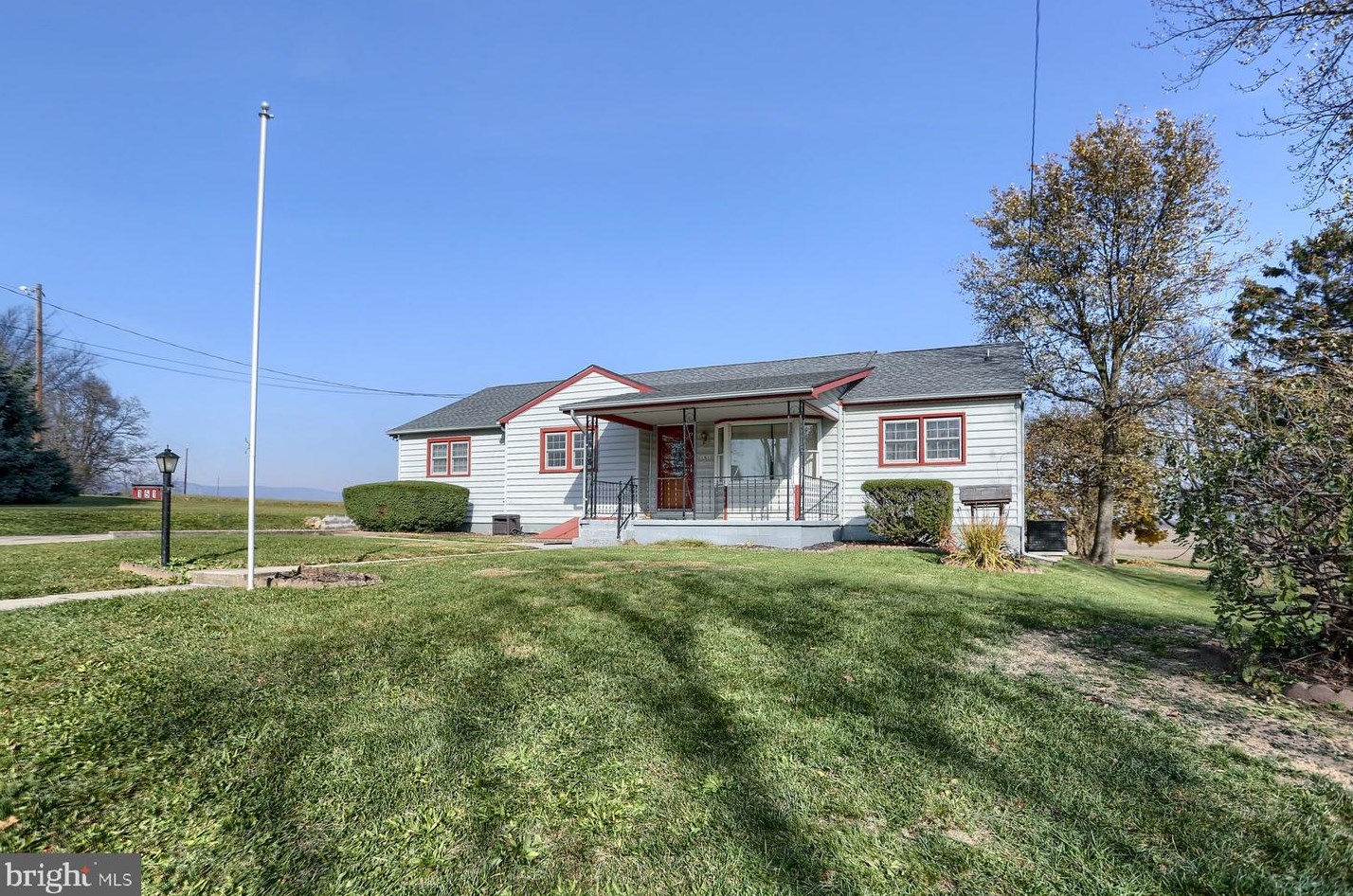 151 Old Gap Rd, Carlisle, PA 17013