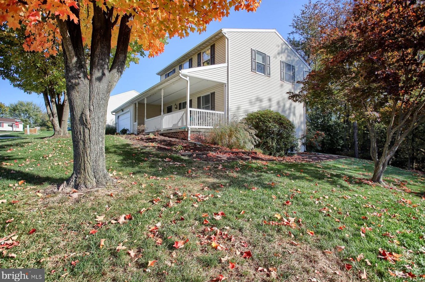 1406 Princeton Rd, Navy Sup Dpt, PA 17050