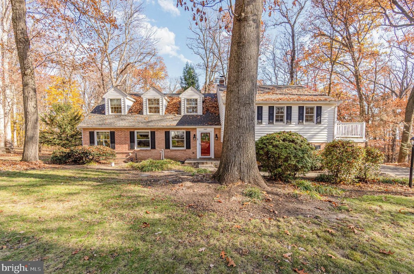 5009 Woodbox Ln, Navy Sup Dpt, PA 17055