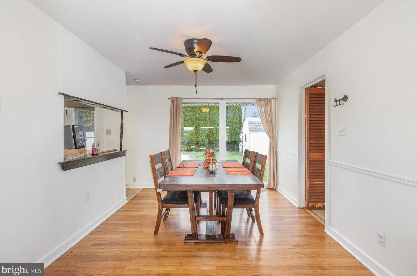 3430 Hawthorne Dr, Camp Hill, PA 17011-2718