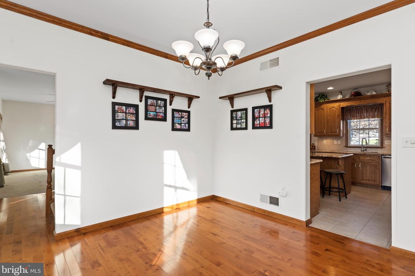 424 Woodlawn Ln, Carlisle, PA 17015