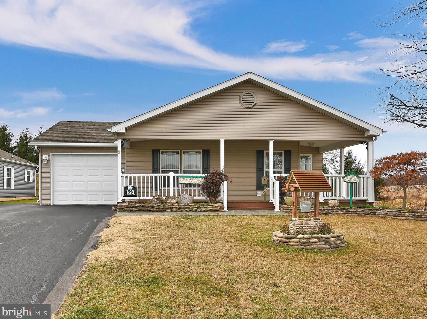 168 Glenridge Dr, Carlisle, PA 17015