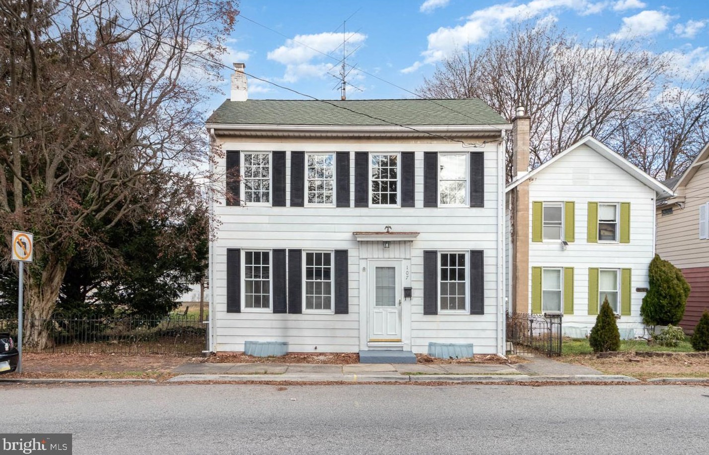107 Walnut St, Navy Sup Dpt PA  17055-3365 exterior
