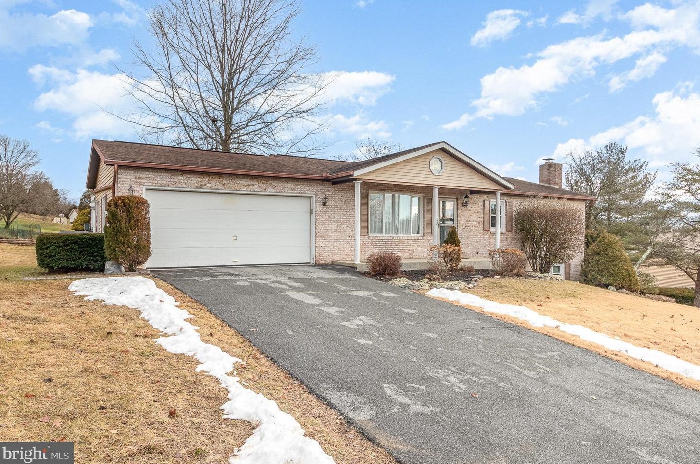 109 Hope Terrace, Carlisle, PA 17013