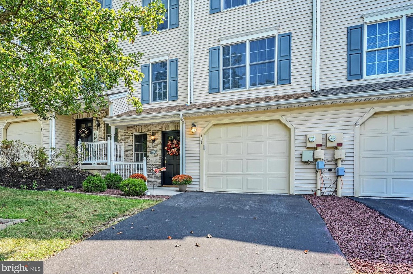 104 Keefer Way, Navy Sup Dpt, PA 17055-9228