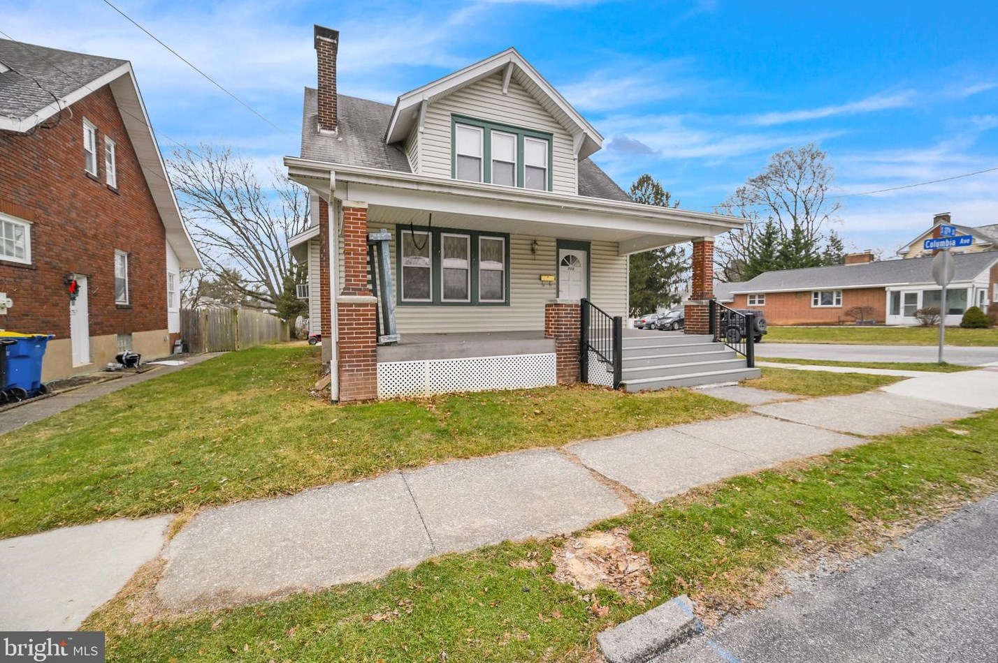 202 17th St, Camp Hill, PA 17011-5509