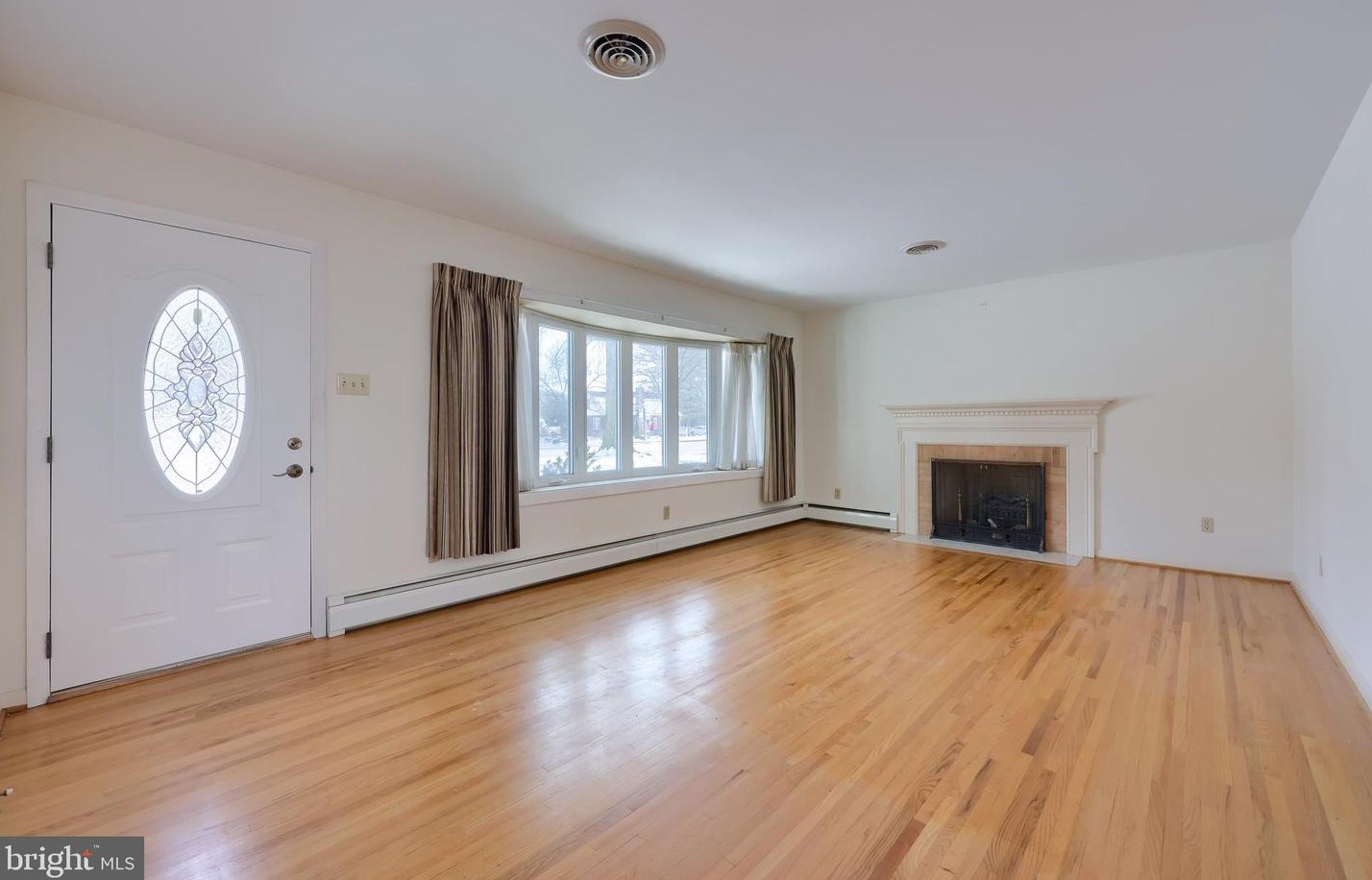 14 Central Blvd, Camp Hill, PA 17011