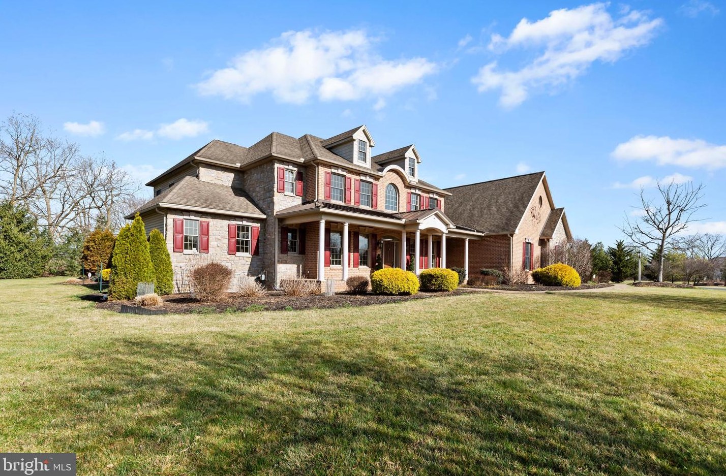 4 Woodstock Ct, Navy Sup Dpt, PA 17050-8230