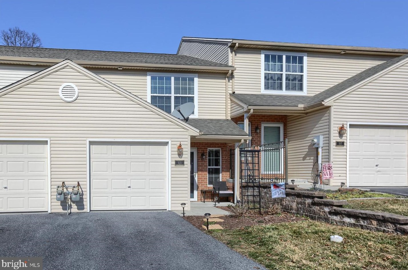 515 Dakemich Ct, West Enola, PA 17025