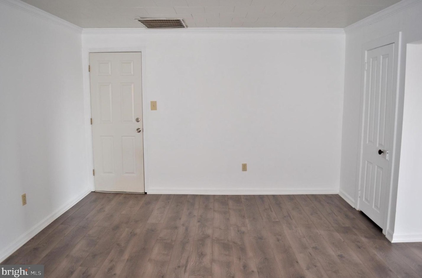 2124 Market St #d, Camp Hill, PA 17011