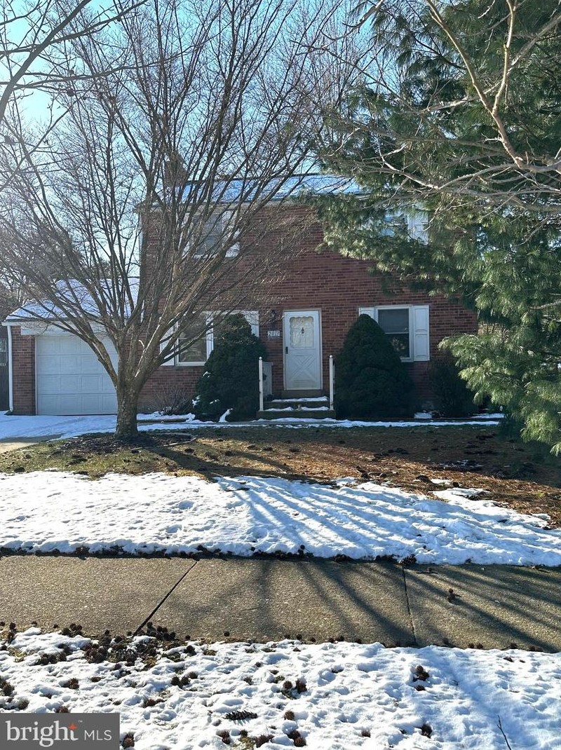 2013 Harvard Ave, Camp Hill, PA 17011