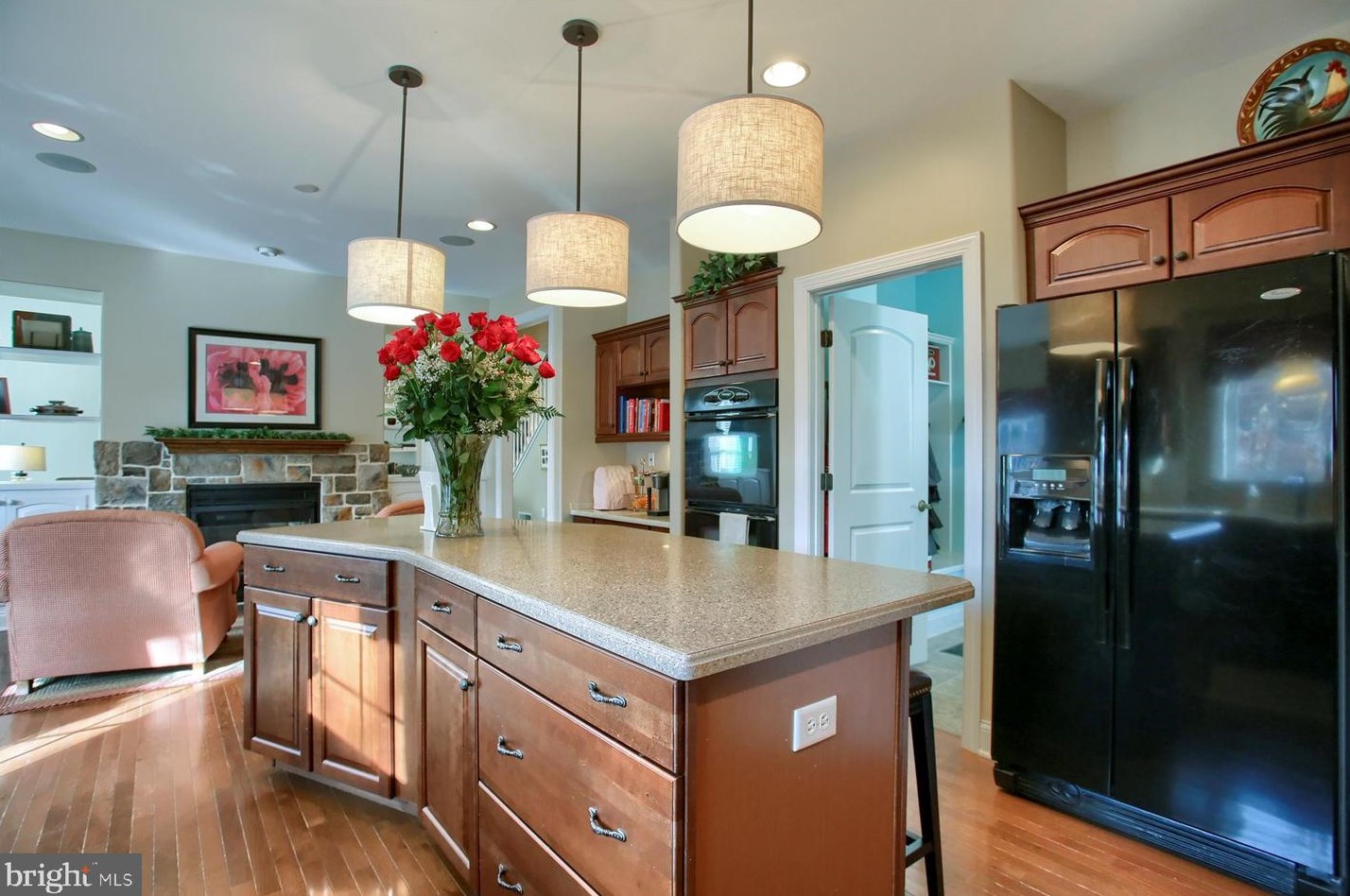 250 Pne Crk Dr, Carlisle PA  17013-9611 exterior