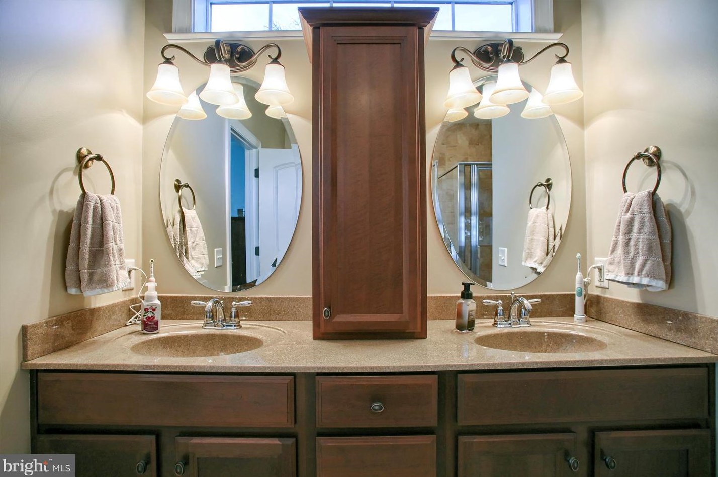 250 Pne Crk Dr, Carlisle PA  17013-9611 exterior