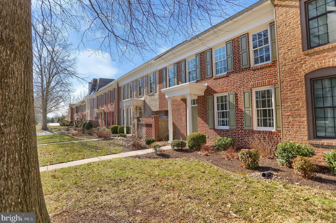 28 Devonshire Sq, Navy Sup Dpt, PA 17050-6878