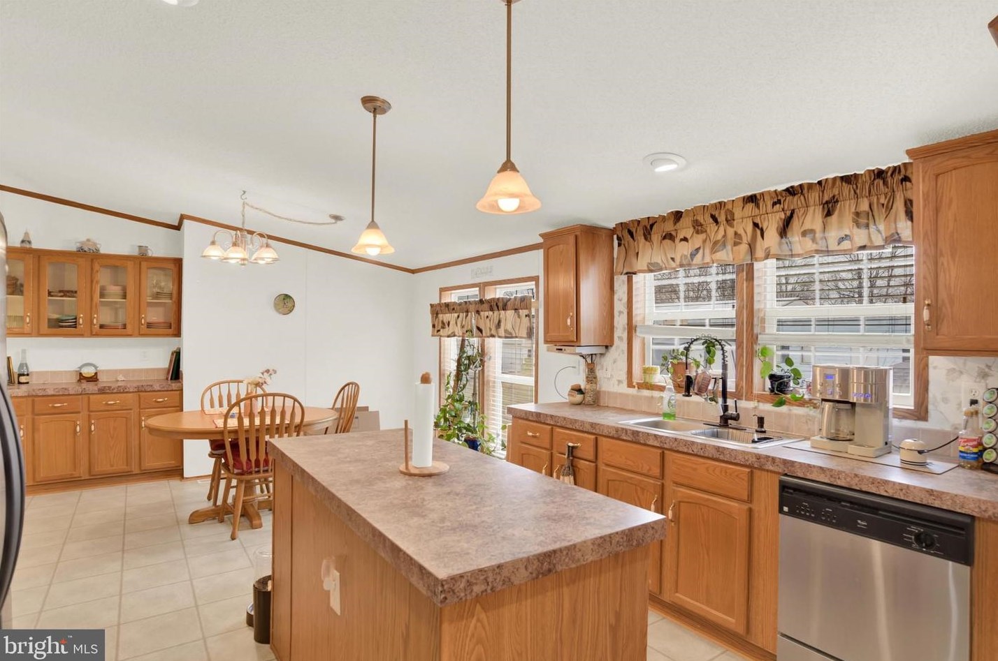 45 Cherry Ln, Carlisle PA  17015-7852 exterior