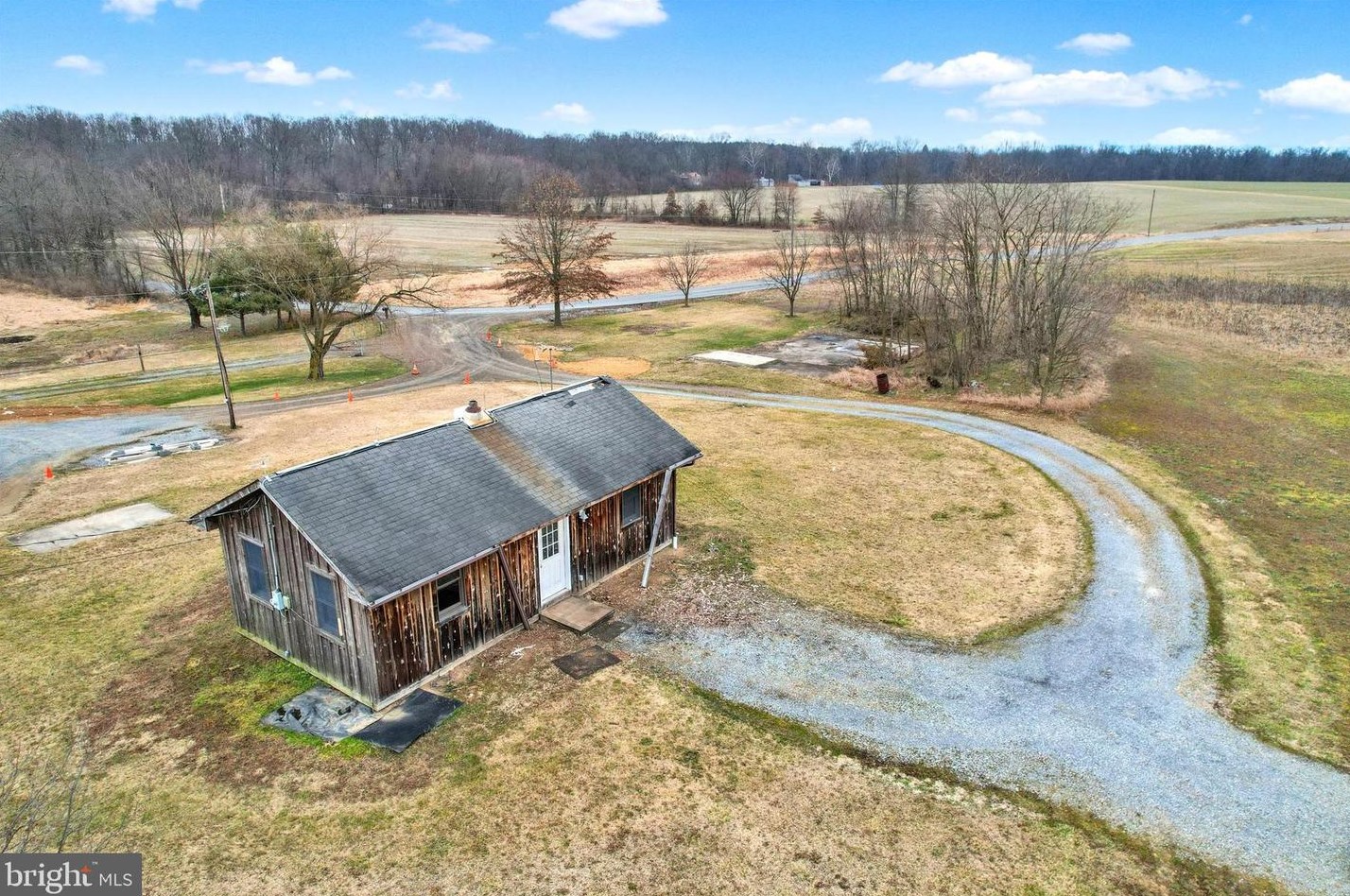 201 Potato Rd, Carlisle, PA 17015-8991